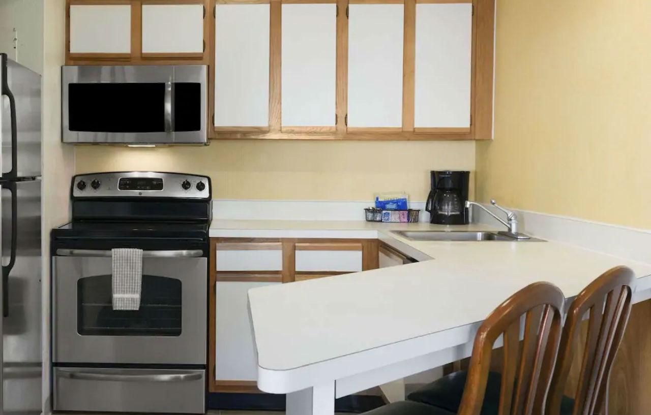 Hawthorn Suites By Wyndham Philadelphia Airport Exteriör bild